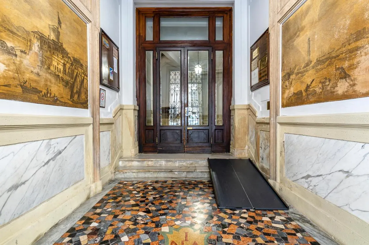 Livorno Central Flat-2 Min Walk The Cathedral! Italy